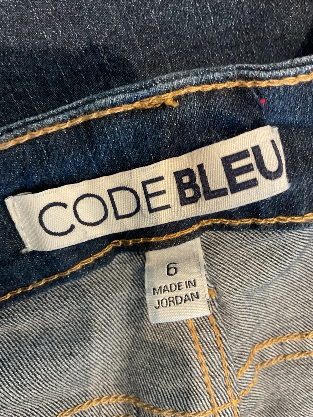 Code Bleu Capris - Picture 9 of 15